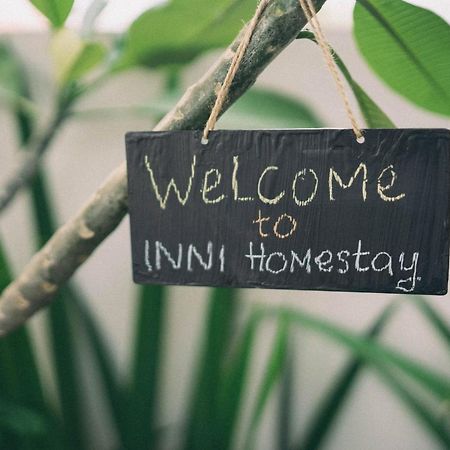 Inni Homestay Malang Eksteriør bilde