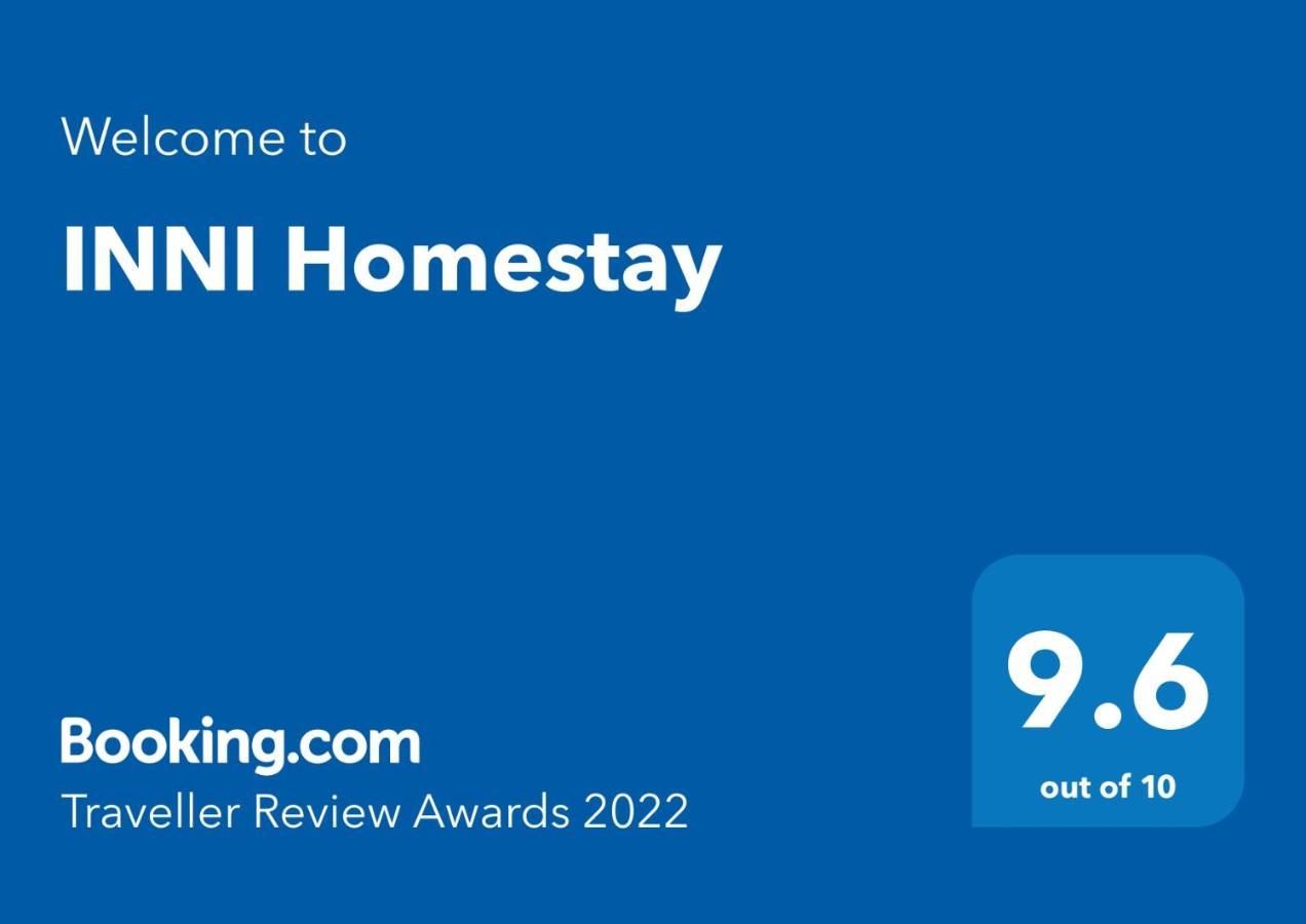 Inni Homestay Malang Eksteriør bilde
