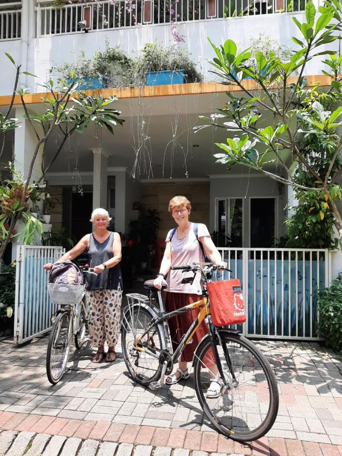 Inni Homestay Malang Eksteriør bilde