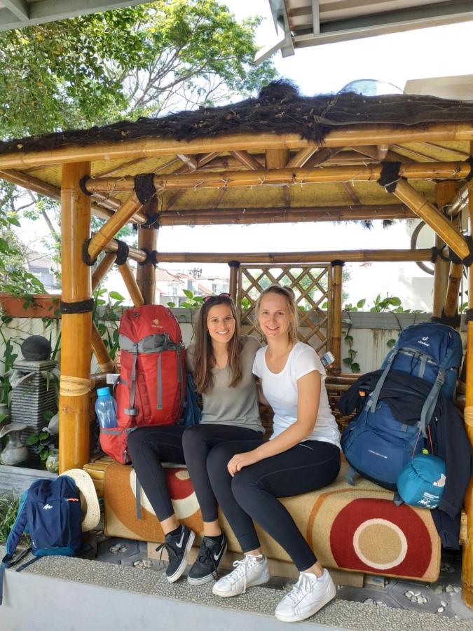 Inni Homestay Malang Eksteriør bilde